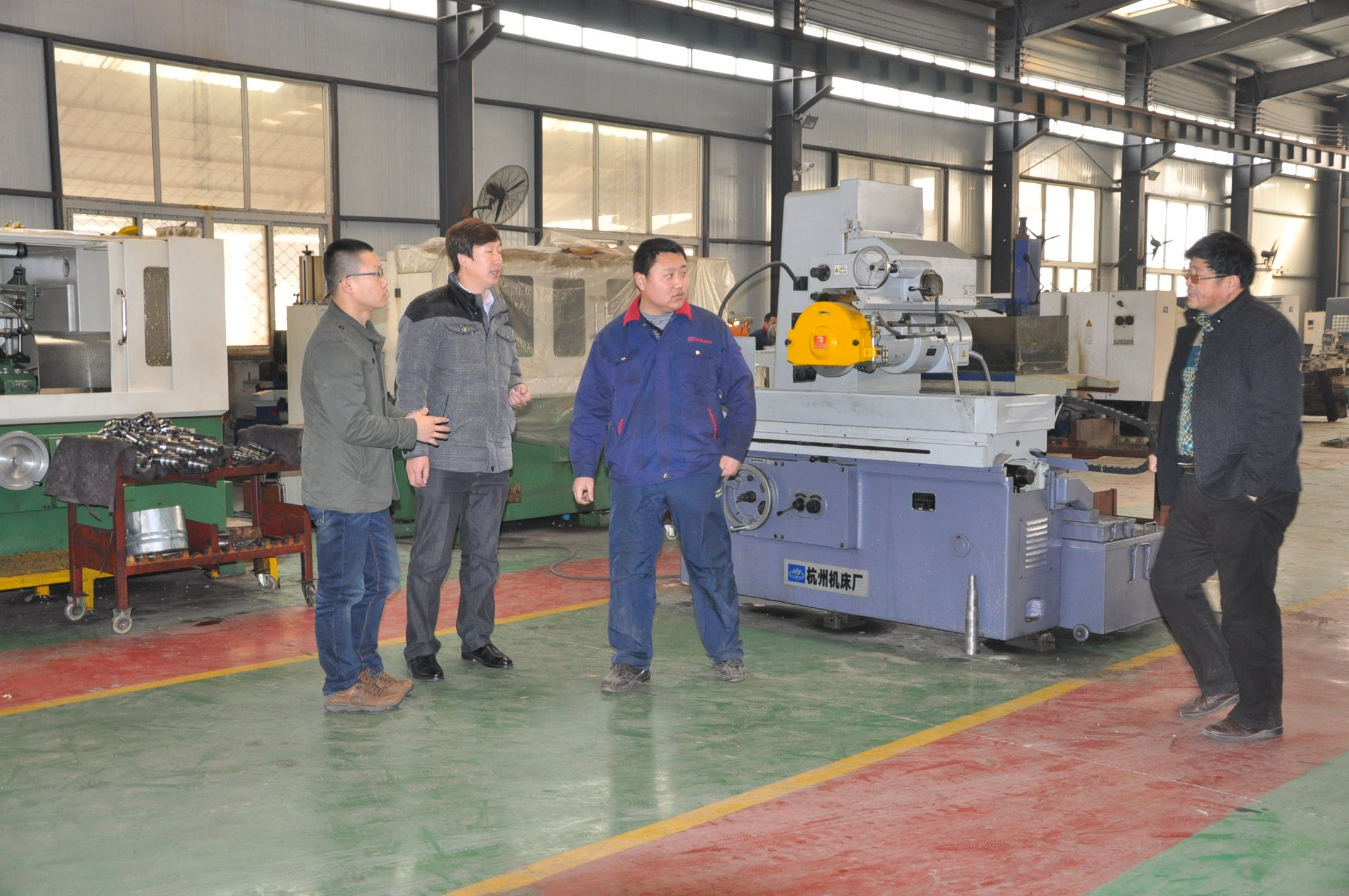 減速機(jī),減速器,蝸輪蝸桿減速機(jī),蝸輪蝸桿副,蝸輪減速機(jī),蝸桿減速機(jī),平面二次包絡(luò)減速機(jī),包絡(luò)減速機(jī),非標(biāo)減速機(jī),減速機(jī)型號(hào),RV精密減速機(jī),雙導(dǎo)程精密蝸輪蝸桿副,微型減速機(jī),礦山用減速機(jī),鋼廠專用減速機(jī),硬齒面減速機(jī),立式減速機(jī),臥式減速機(jī),圓弧齒蝸輪蝸桿減速機(jī),切紙機(jī)專用減速機(jī),輪胎定型硫化機(jī),金宇減速機(jī)