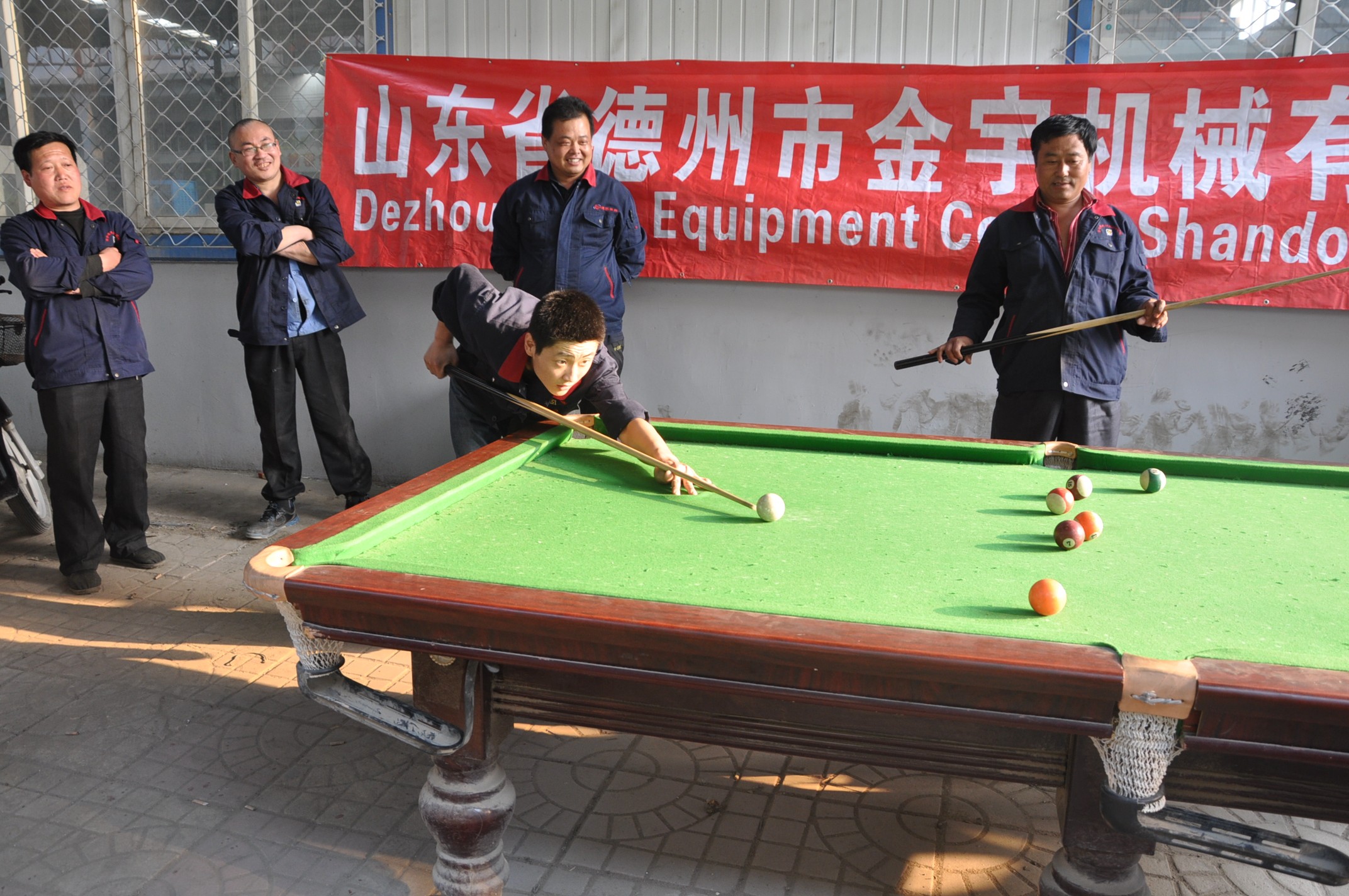 減速機(jī),減速器,蝸輪蝸桿減速機(jī),蝸輪蝸桿副,蝸輪減速機(jī),蝸桿減速機(jī),平面二次包絡(luò)減速機(jī),包絡(luò)減速機(jī),非標(biāo)減速機(jī),減速機(jī)型號,RV精密減速機(jī),雙導(dǎo)程精密蝸輪蝸桿副,微型減速機(jī),礦山用減速機(jī),鋼廠專用減速機(jī),硬齒面減速機(jī),立式減速機(jī),臥式減速機(jī),圓弧齒蝸輪蝸桿減速機(jī),切紙機(jī)專用減速機(jī),輪胎定型硫化機(jī),金宇減速機(jī)