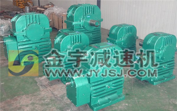 減速機,減速器,蝸輪蝸桿減速機,蝸輪蝸桿副,蝸輪減速機,蝸桿減速機,平面二次包絡減速機,包絡減速機,非標減速機,減速機型號,RV精密減速機,雙導程精密蝸輪蝸桿副,微型減速機,礦山用減速機,鋼廠專用減速機,硬齒面減速機,立式減速機,臥式減速機,圓弧齒蝸輪蝸桿減速機,切紙機專用減速機,輪胎定型硫化機,金宇減速機 減速機,減速器,蝸輪蝸桿減速機,蝸輪蝸桿副,蝸輪減速機,蝸桿減速機,平面二次包絡減速機,包絡減速機,非標減速機,減速機型號,RV精密減速機,雙導程精密蝸輪蝸桿副,微型減速機,礦山用減速機,鋼廠專用減速機,硬齒面減速機,立式減速機,臥式減速機,圓弧齒蝸輪蝸桿減速機,切紙機專用減速機,輪胎定型硫化機,金宇減速機