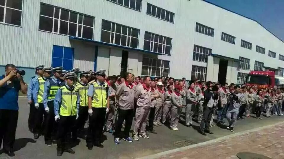 減速機,減速器,蝸輪蝸桿減速機,蝸輪蝸桿副,蝸輪減速機,蝸桿減速機,平面二次包絡減速機,包絡減速機,非標減速機,減速機型號,RV精密減速機,雙導程精密蝸輪蝸桿副,微型減速機,礦山用減速機,鋼廠專用減速機,硬齒面減速機,立式減速機,臥式減速機,圓弧齒蝸輪蝸桿減速機,切紙機專用減速機,輪胎定型硫化機,金宇減速機