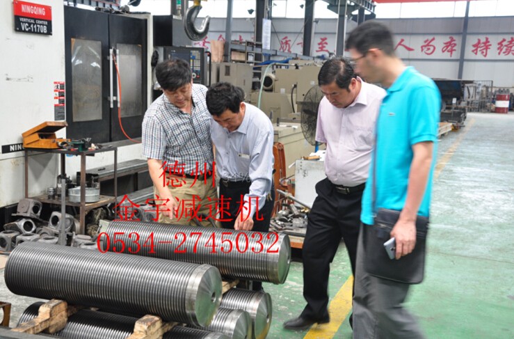 平面二次包絡減速機