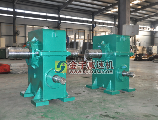 平面二次包絡減速機