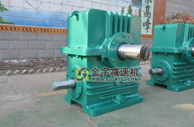 減速機,減速器,蝸輪蝸桿減速機,蝸輪蝸桿副,蝸輪減速機,蝸桿減速機,平面二次包絡減速機,包絡減速機,非標減速機,減速機型號,RV精密減速機,雙導程精密蝸輪蝸桿副,微型減速機,礦山用減速機,鋼廠專用減速機,硬齒面減速機,立式減速機,臥式減速機,圓弧齒蝸輪蝸桿減速機,切紙機專用減速機,輪胎定型硫化機,金宇減速機