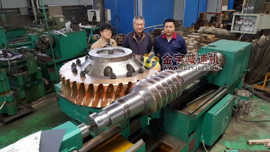 平面二次包絡減速機