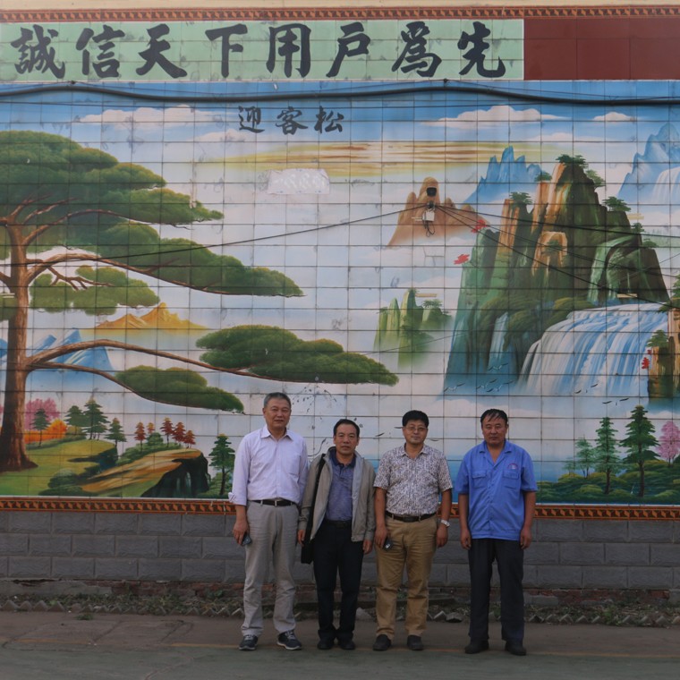 減速機,減速器,蝸輪蝸桿減速機,蝸輪蝸桿副,蝸輪減速機,蝸桿減速機,平面二次包絡減速機,包絡減速機,非標減速機,減速機型號,RV精密減速機,雙導程精密蝸輪蝸桿副,微型減速機,礦山用減速機,鋼廠專用減速機,硬齒面減速機,立式減速機,臥式減速機,圓弧齒蝸輪蝸桿減速機,切紙機專用減速機,輪胎定型硫化機,金宇減速機