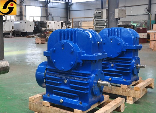 平面二次包絡(luò)減速機 減速機,減速器,蝸輪蝸桿減速機,蝸輪蝸桿副,蝸輪減速機,蝸桿減速機,平面二次包絡(luò)減速機,包絡(luò)減速機,非標(biāo)減速機,減速機型號,RV精密減速機,雙導(dǎo)程精密蝸輪蝸桿副,微型減速機,礦山用減速機,鋼廠專用減速機,硬齒面減速機,立式減速機,臥式減速機,圓弧齒蝸輪蝸桿減速機,切紙機專用減速機,輪胎定型硫化機,金宇減速機