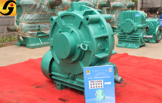 減速機,減速器,蝸輪蝸桿減速機,蝸輪蝸桿副,蝸輪減速機,蝸桿減速機,平面二次包絡減速機,包絡減速機,非標減速機,減速機型號,RV精密減速機,雙導程精密蝸輪蝸桿副,微型減速機,礦山用減速機,鋼廠專用減速機,硬齒面減速機,立式減速機,臥式減速機,圓弧齒蝸輪蝸桿減速機,切紙機專用減速機,輪胎定型硫化機,金宇減速機