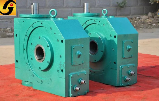 1541573939470920.jpg 平面二次包絡減速機