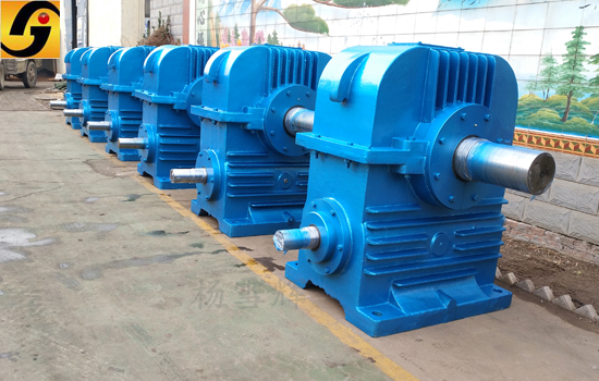 平面二次包絡減速機