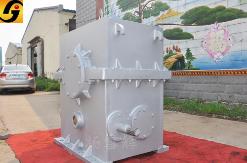 平面二次包絡(luò)減速機(jī) 平面二次包絡(luò)減速機(jī)