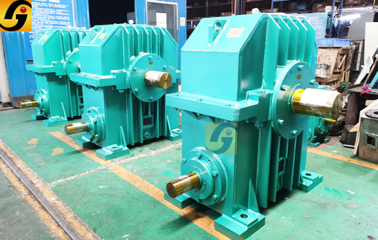 平面二次包絡(luò)減速機(jī) 平面二次包絡(luò)減速機(jī)