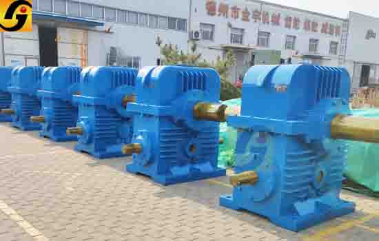 平面二次包絡減速機