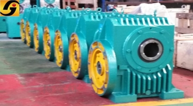 RD系列鋼廠連鑄機(jī)用二次包絡(luò)減速機(jī)