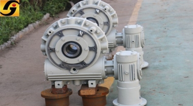 SCWS軸裝式蝸桿減速機