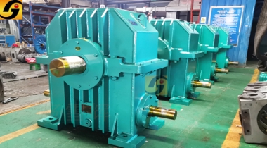 TP系列平面二次包絡(luò)減速機(jī)的型式TPG TPU TPA TPS