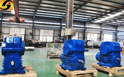 TP/PW系列平面二次包絡環面蝸桿減速器（減速機）