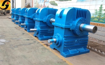 TP系列平面包絡環面蝸桿減速機概述