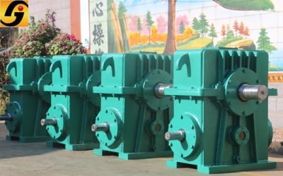 圓弧圓柱蝸桿減速機選型及安裝使用