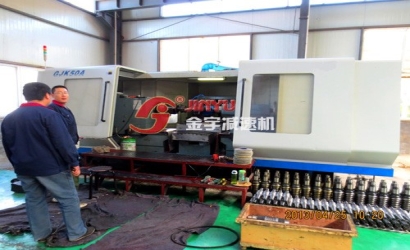 大型包絡(luò)數(shù)控專機(jī)，可加工中心距800mm